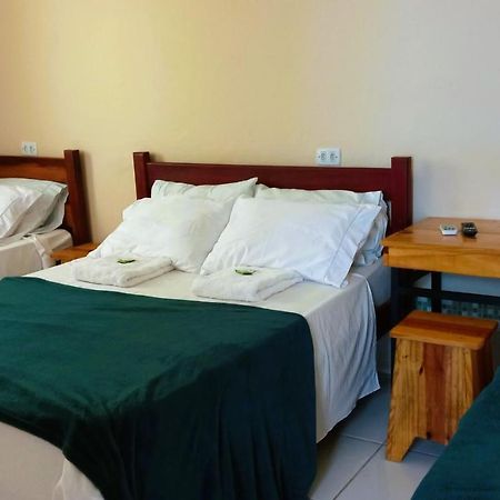 Hotel Recanto Verde Teresina de Goias Экстерьер фото